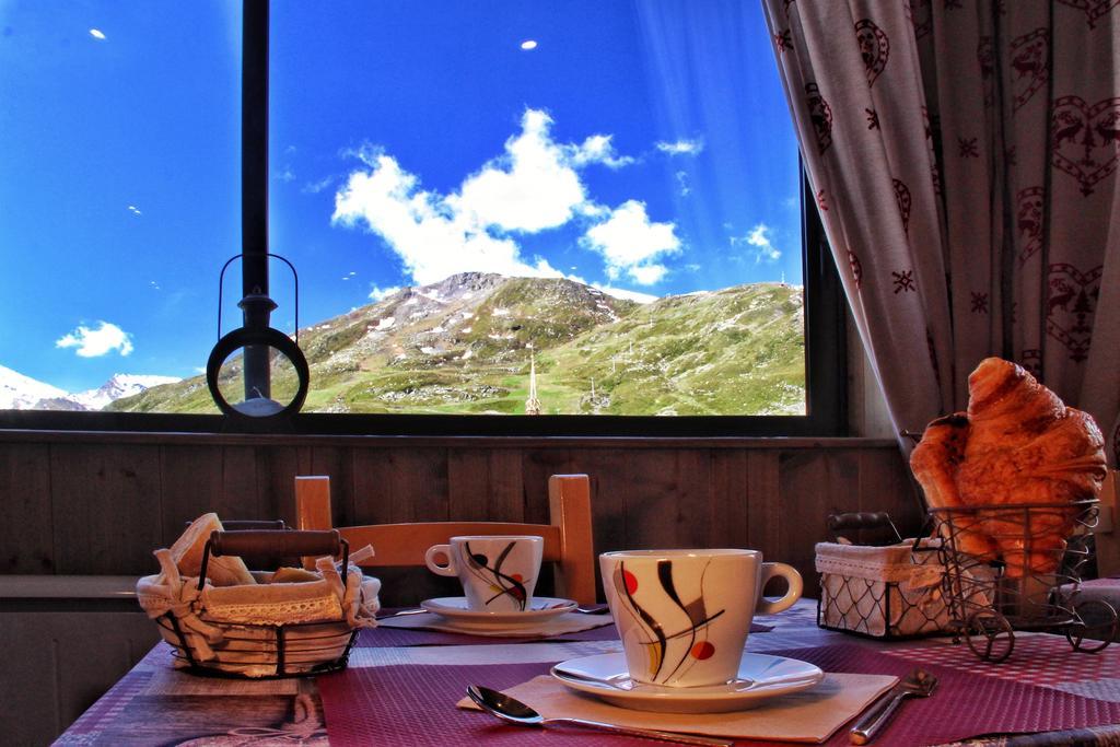 Hotel Le Pelvoux Saint-Martin-de-Belleville Dış mekan fotoğraf